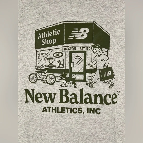 New Balance Athletics Shop Men’s Storefront Graphic Tee Dog Walking Gray Size L - Picture 8 of 11